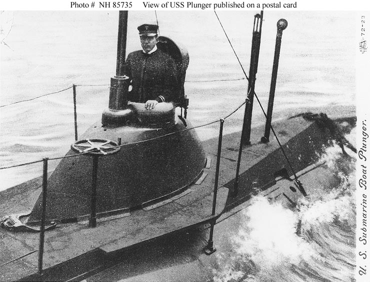 File:USS Plunger - 1902 a.jpg