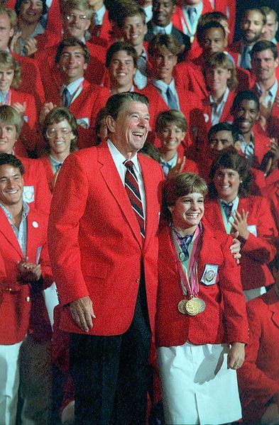 File:Reagan Mary Lou Retton 1984 U.S. Olympic team.jpg
