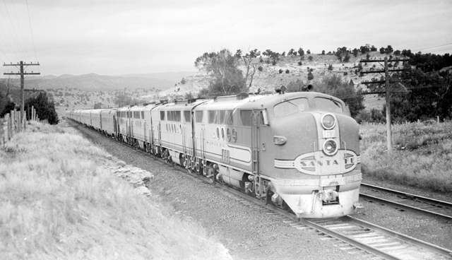 Santa Fe Super Chief Locomotive photo  50A  DL-109 ATSF 2 Railroad train 