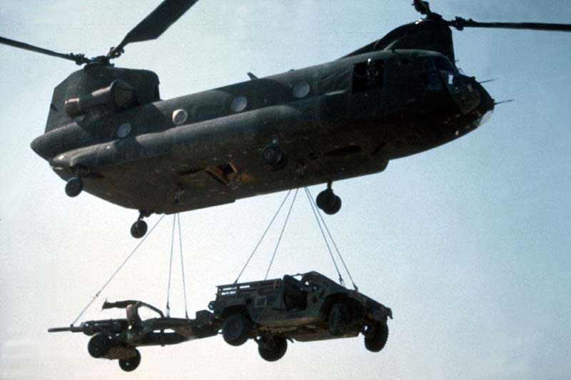 File:Ch-47 carrying how+trk.jpg