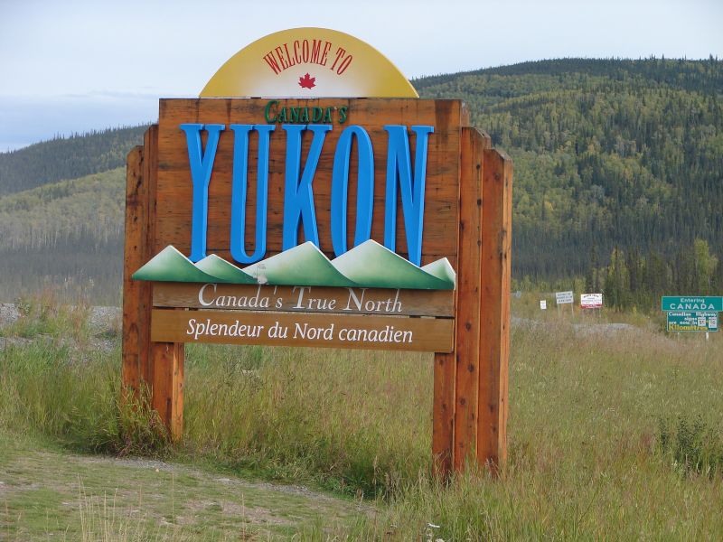 File:Alaska-Yukon border.jpg