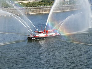 A Portland fireboat -a.jpg