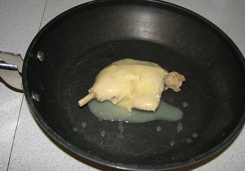 File:Confit, Ready to Warm.jpg