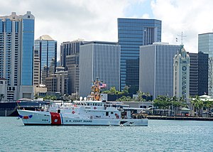 USCGC Oliver Berry arrives to new homeport in Honolulu 170922-G-XD768-1008.jpg