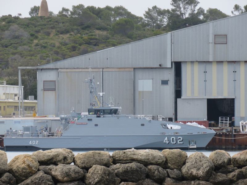 File:HMPNGS Rochus Lokinap (P402) at Austal shipyards in Henderson, Western Australia, November 2020 01.jpg