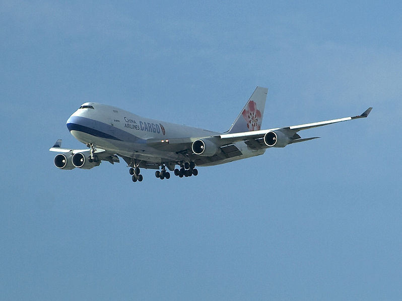 File:Boeing 747 cargo jet.jpg