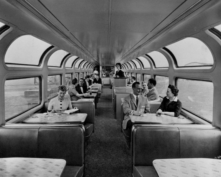 File:Santa Fe El Capitan lounge car 1956.jpg