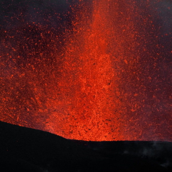 File:Lava discharged at Eyjafjallajökull in March 2010.png