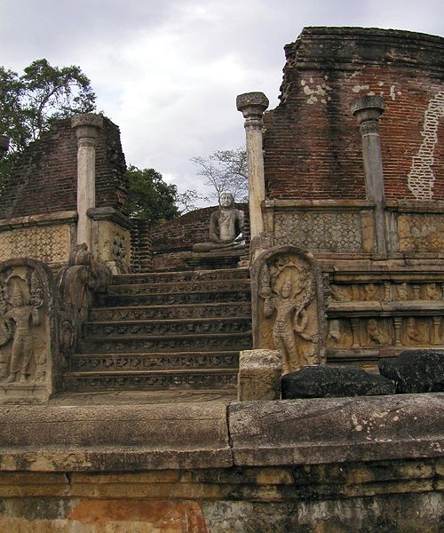 File:Polonnaruwa ruins.jpg