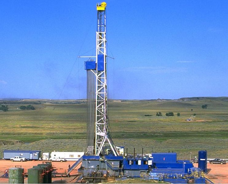 File:Drilling rig (Montana BLM).jpg