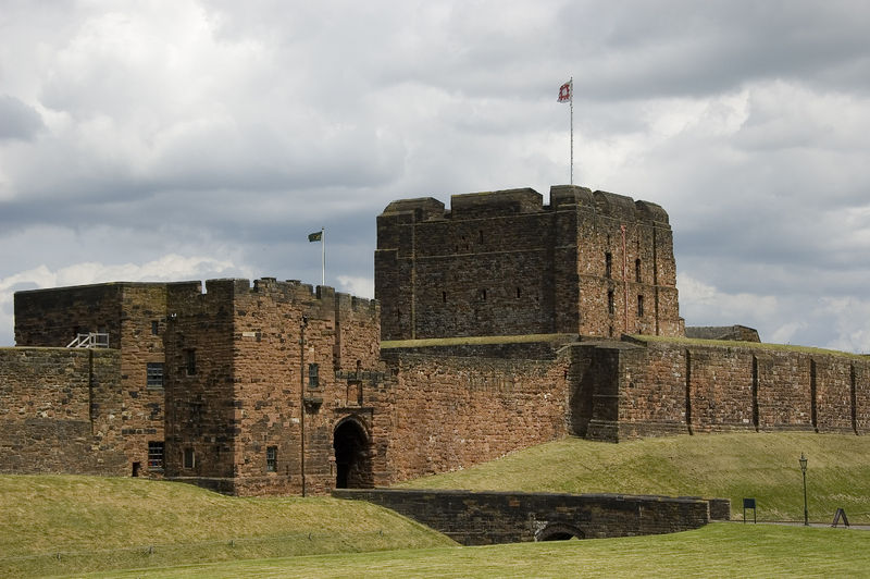 File:Carlisle Castle entrance, 2007.jpg
