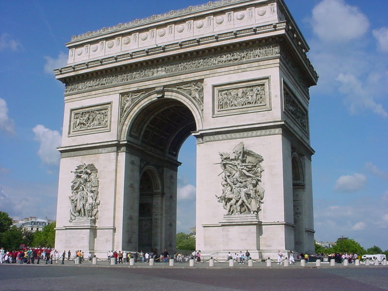File:Arc de Triomphe, 2005.jpg