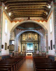 (CC) Photo: Larry Myhre The chapel interior at Mission San Luis Rey in 2005.