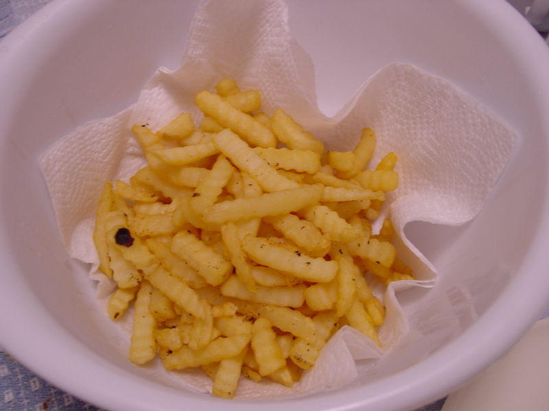 File:Crinkle cut french fries.jpg