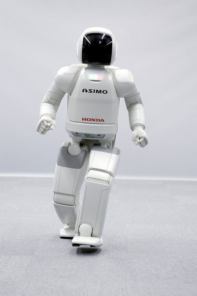 File:The New ASIMO.jpg