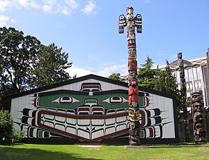 Kwakwaka'wakw big house.jpg