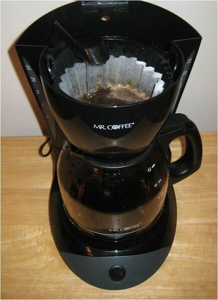 File:Coffee maker filtration.jpg