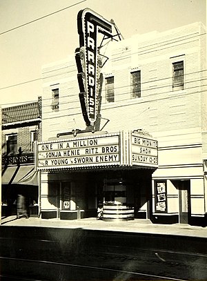 Toronto's Paradise Theatre, in 1937, from COTA.jpg