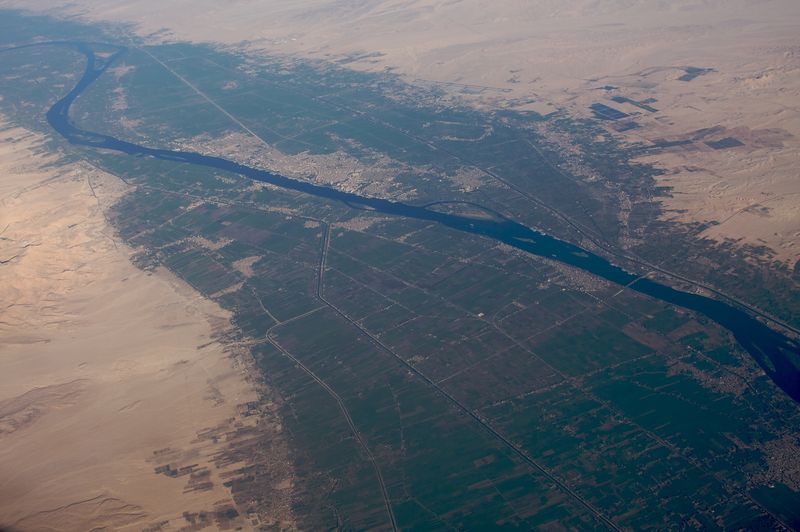 File:Nile aerial, 2009.jpg